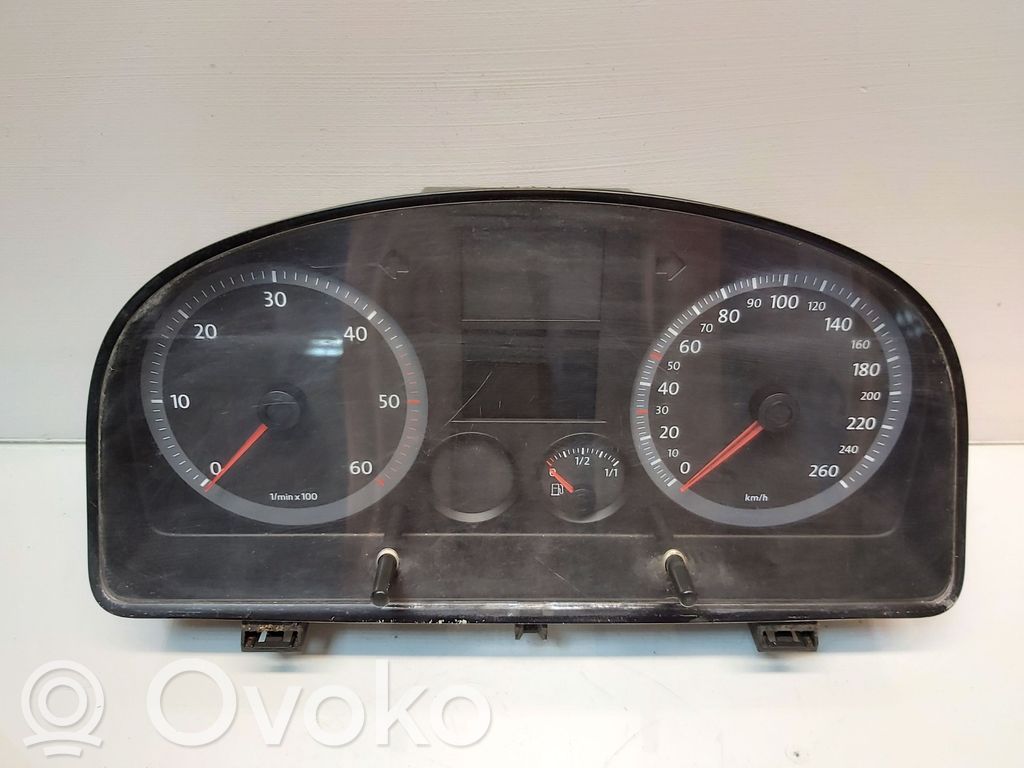 Volkswagen Touran I Speedometer (instrument cluster) 
