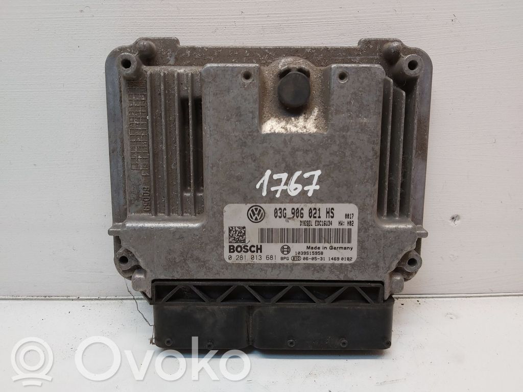 Volkswagen Touran I Engine control unit/module 