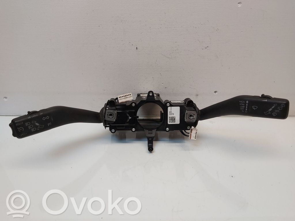 Volkswagen Touran I Rokturu komplekts 