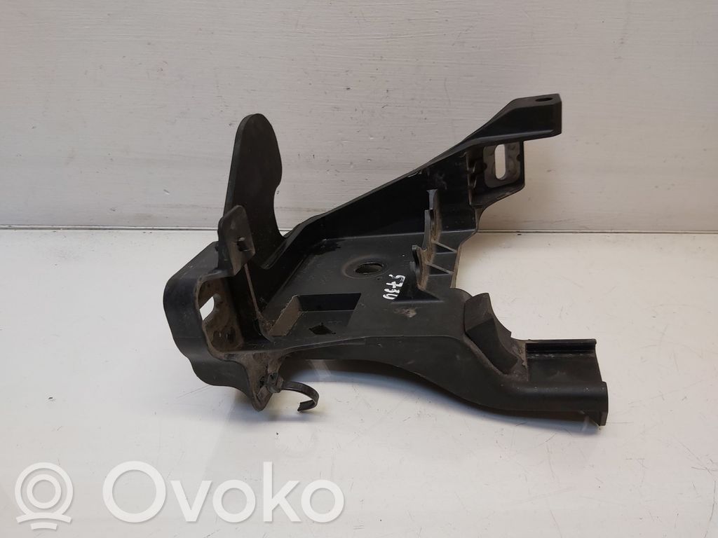 Opel Meriva B ABS-pumpun kiinnike 