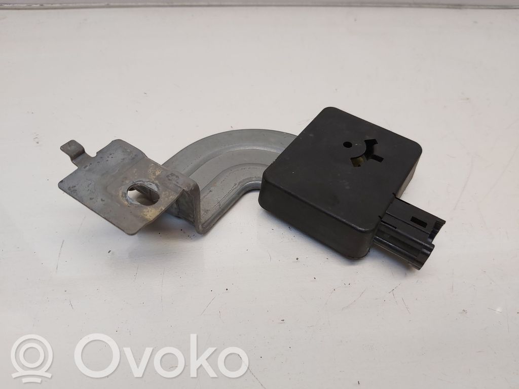 Nissan X-Trail T32 Alarm relay 