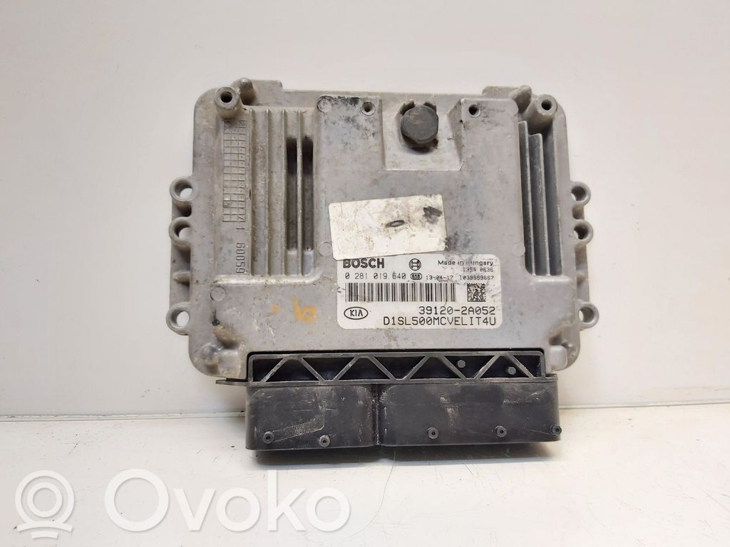 KIA Sportage Engine control unit/module 