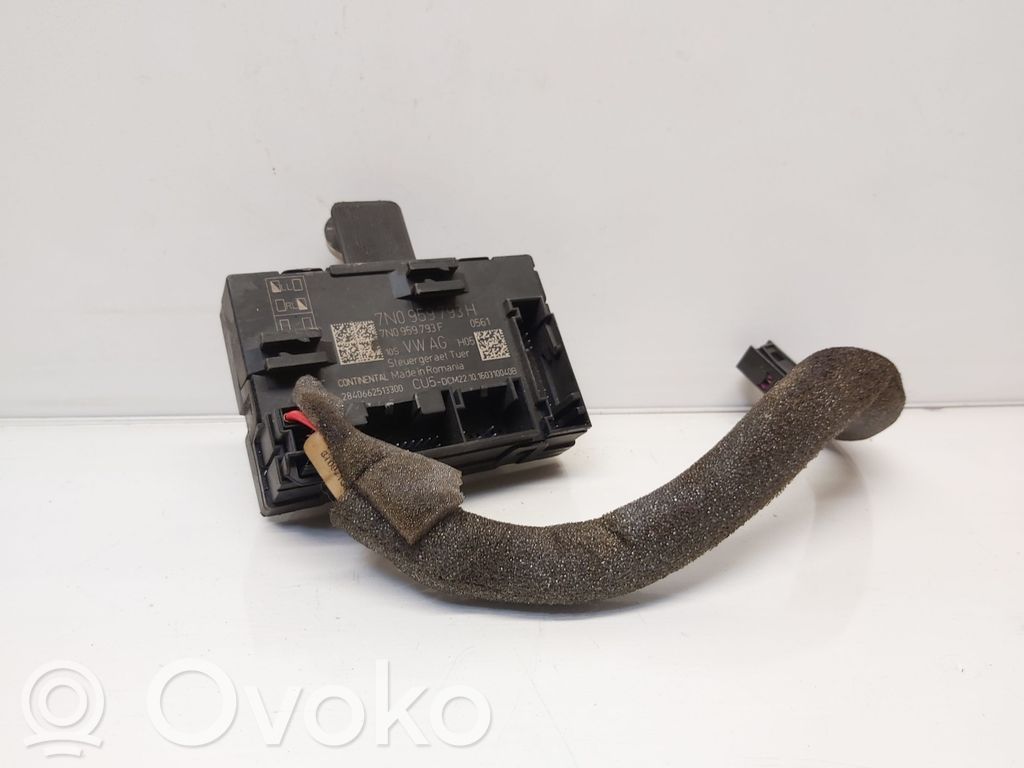 Skoda Yeti (5L) Door control unit/module 