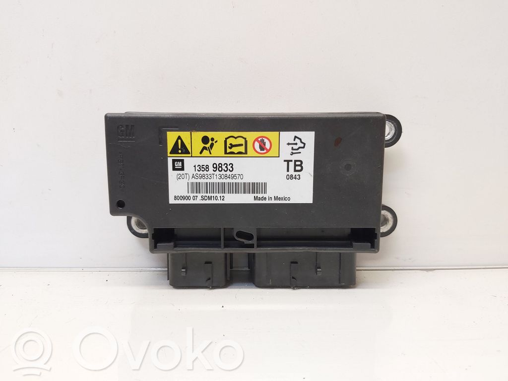 Opel Insignia A Airbag control unit/module 