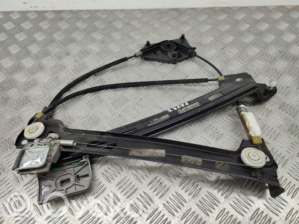Mechanizm podnoszenia szyby przedniej bez silnika   3C8837461