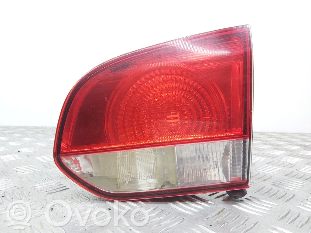 Volkswagen Golf VI Lampy tylnej klapy bagażnika 