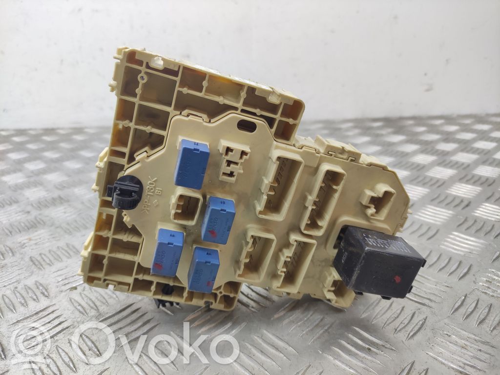 Suzuki SX4 Saugiklių blokas 
