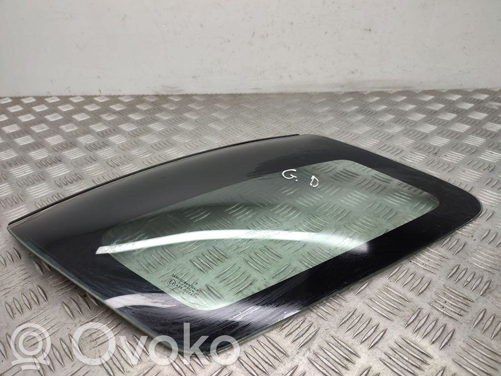Rear side window