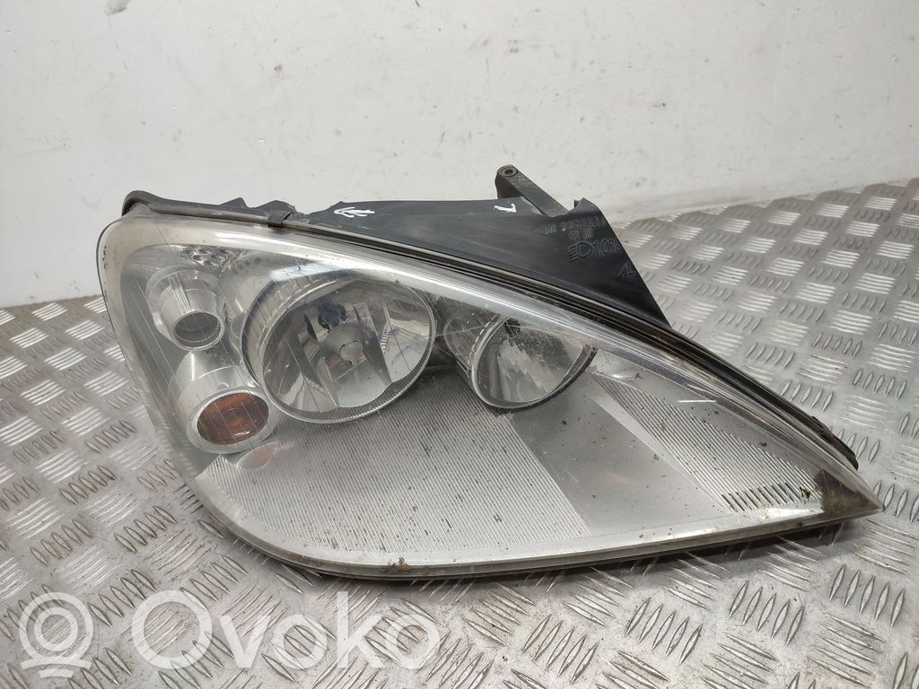 Ford Galaxy Headlight/headlamp 