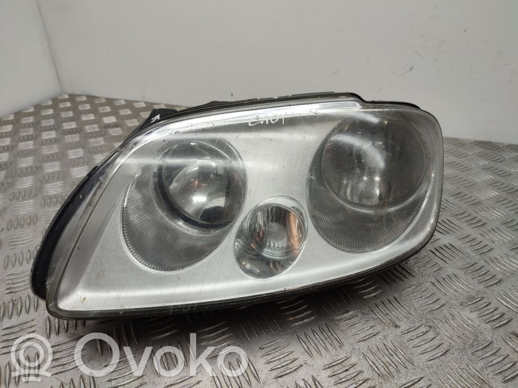 Volkswagen Caddy Headlight/headlamp 