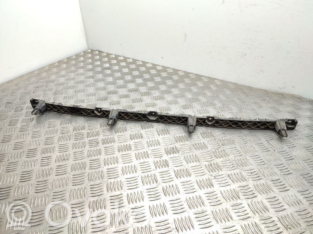 Seat Exeo (3R) Soporte de montaje del parachoques trasero 