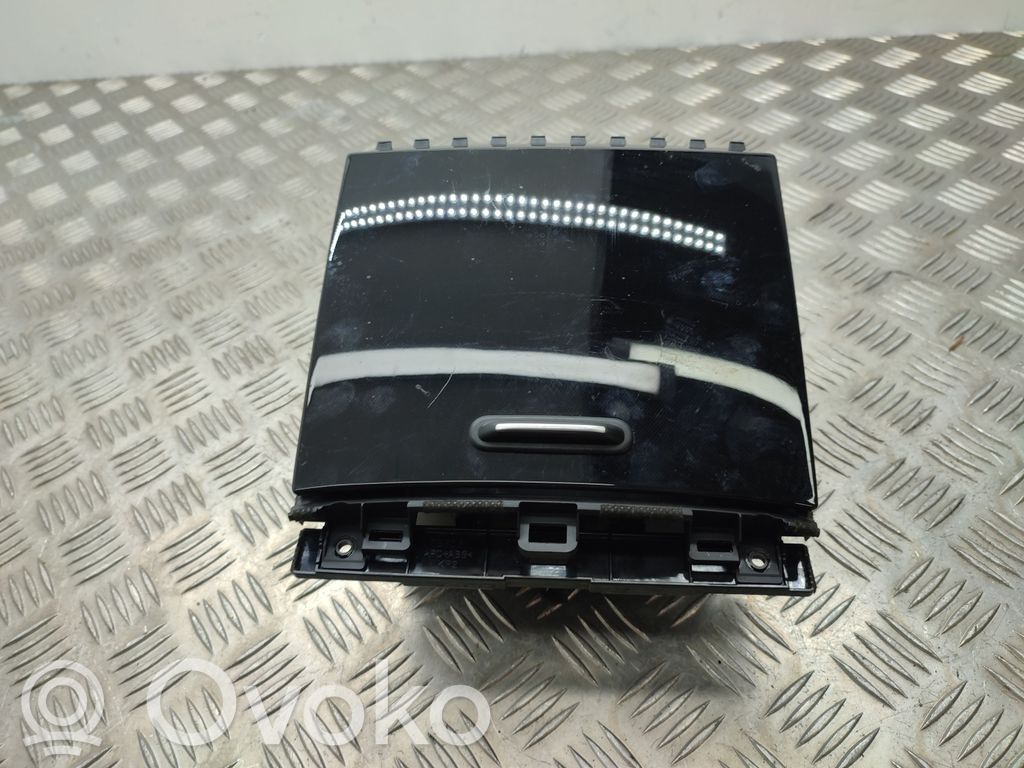KIA Sorento Compartimiento/consola central del panel 