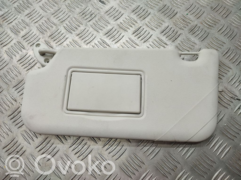 Sun visor