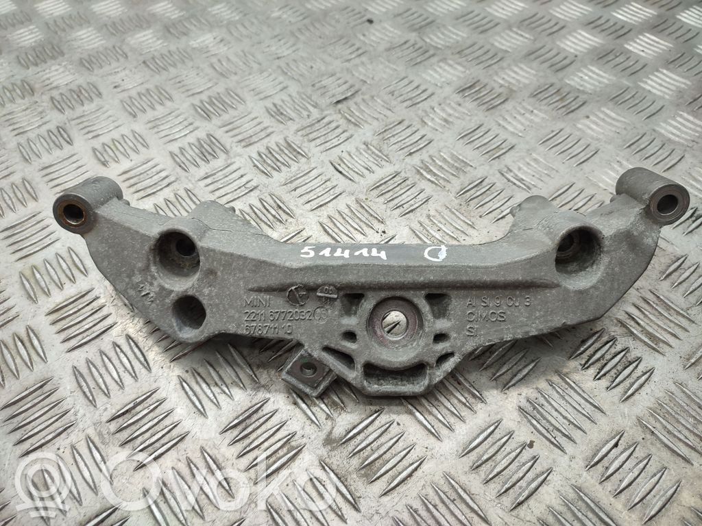 Mini One - Cooper Coupe R56 Engine mounting bracket 