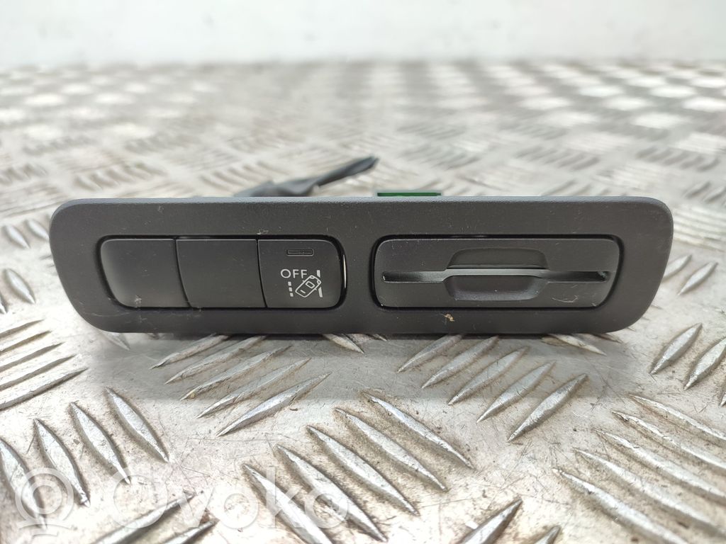 Citroen C3 Aircross Other switches/knobs/shifts 