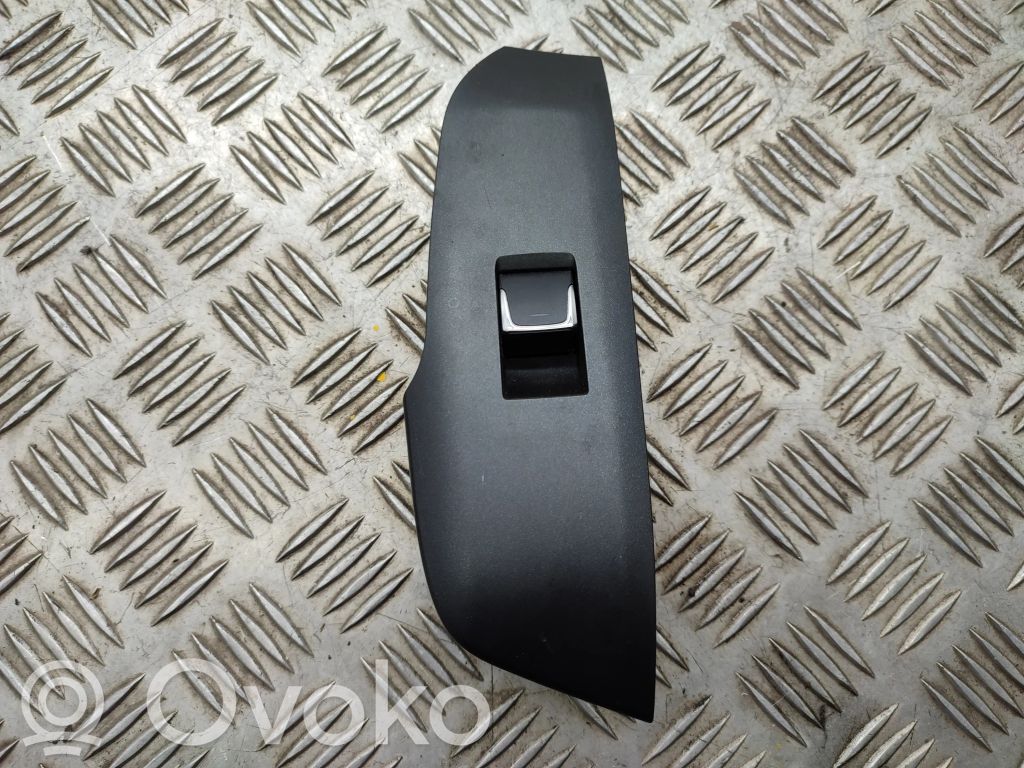 Lexus NX Electric window control switch 