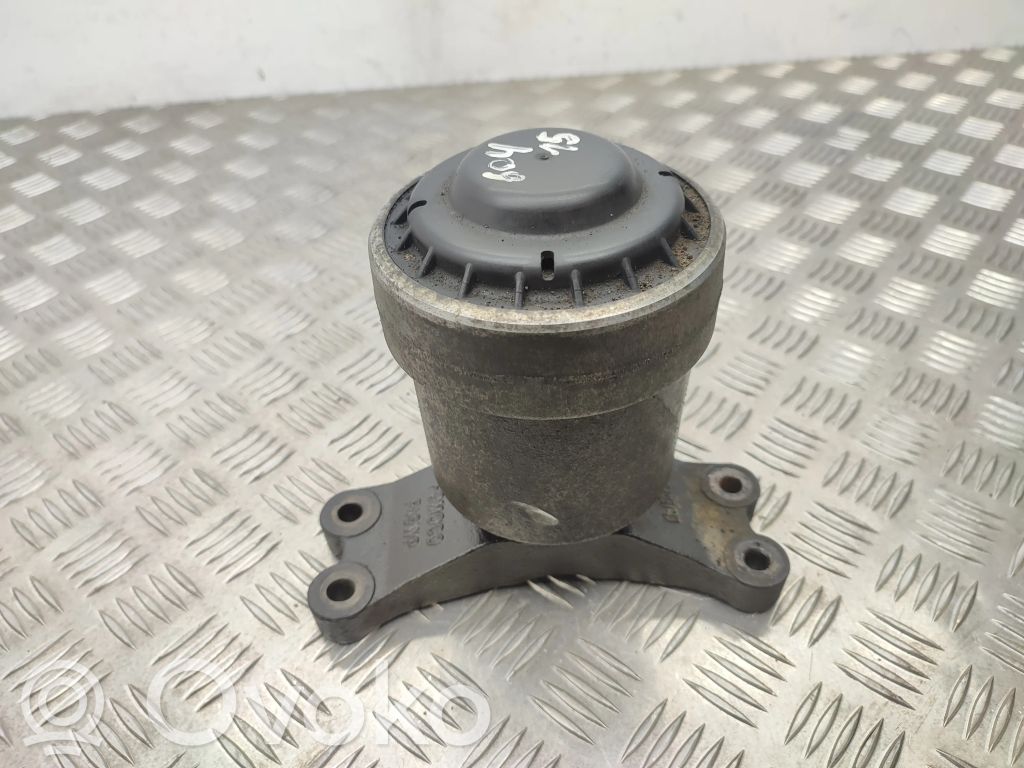 Ford Transit Custom Engine mount bracket 