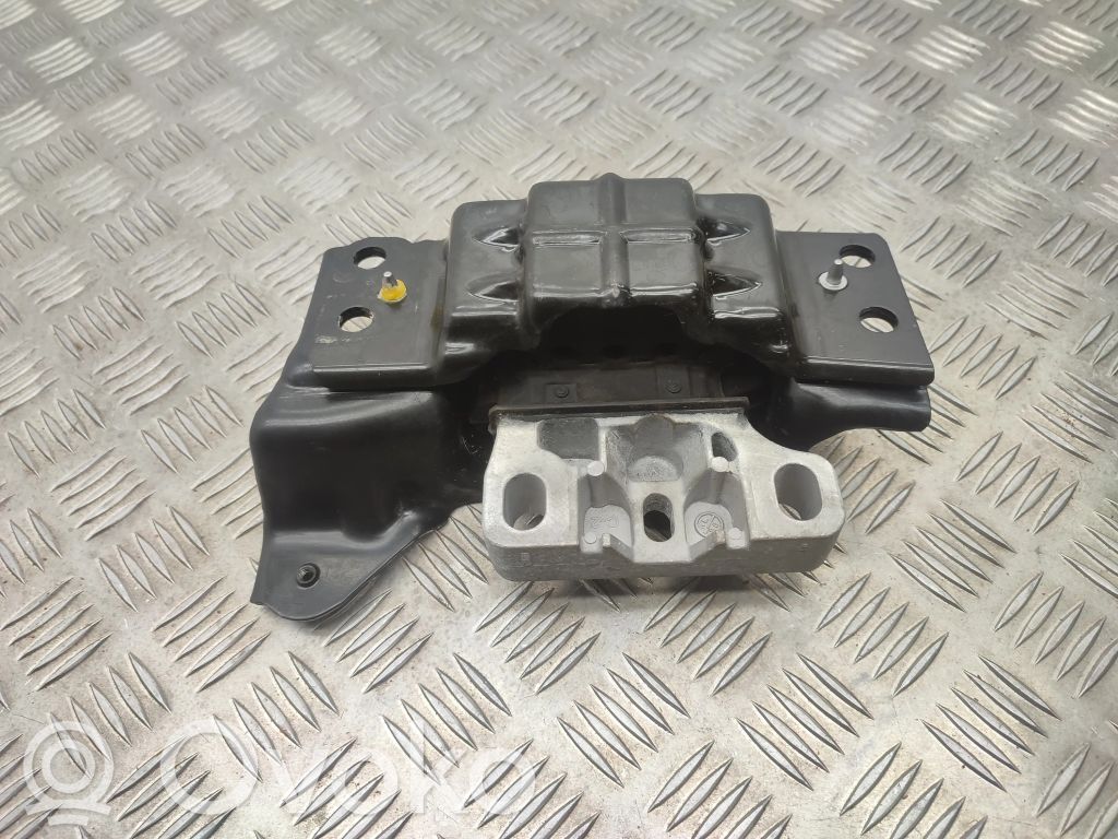 Volkswagen T-Cross Engine mount bracket 