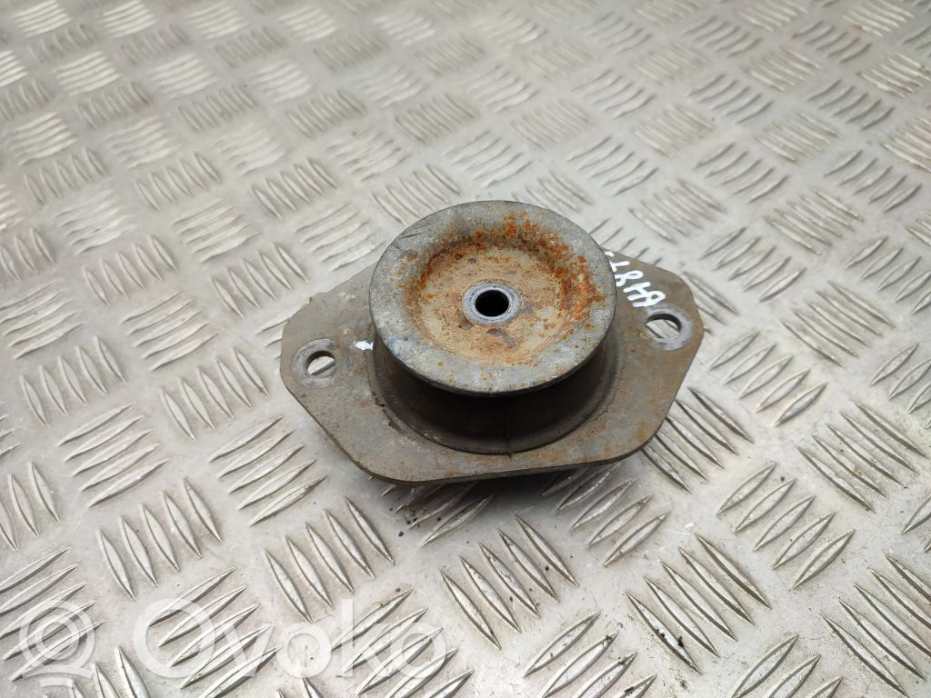 Opel Vivaro Gearbox mount 