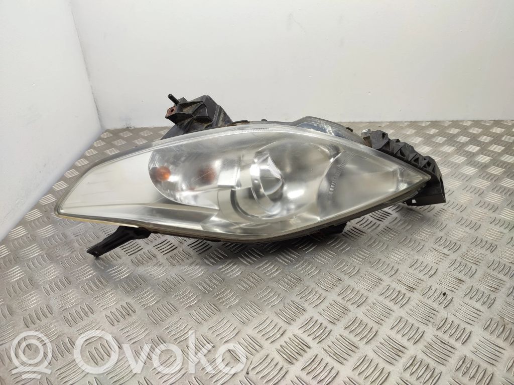 Mazda 5 Priekinis žibintas 