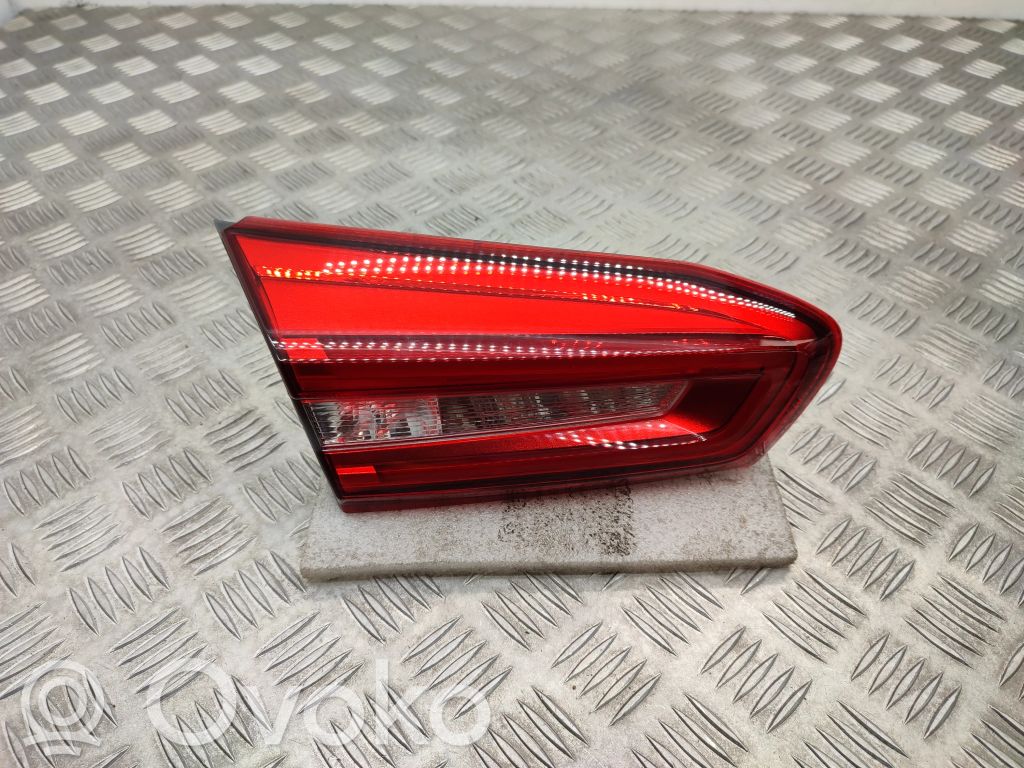 Ford Focus Takaluukun takavalot 