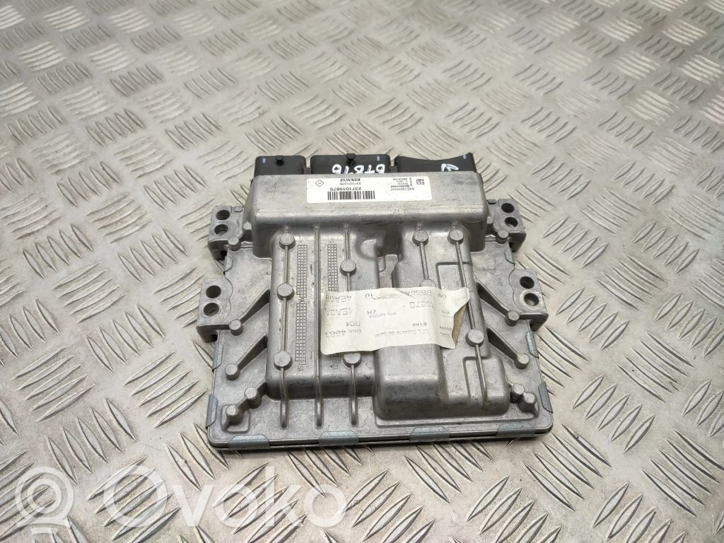 Renault Kadjar Engine control unit/module 