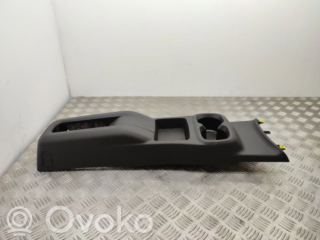 Citroen Berlingo Puodelių laikiklis (priekyje) 