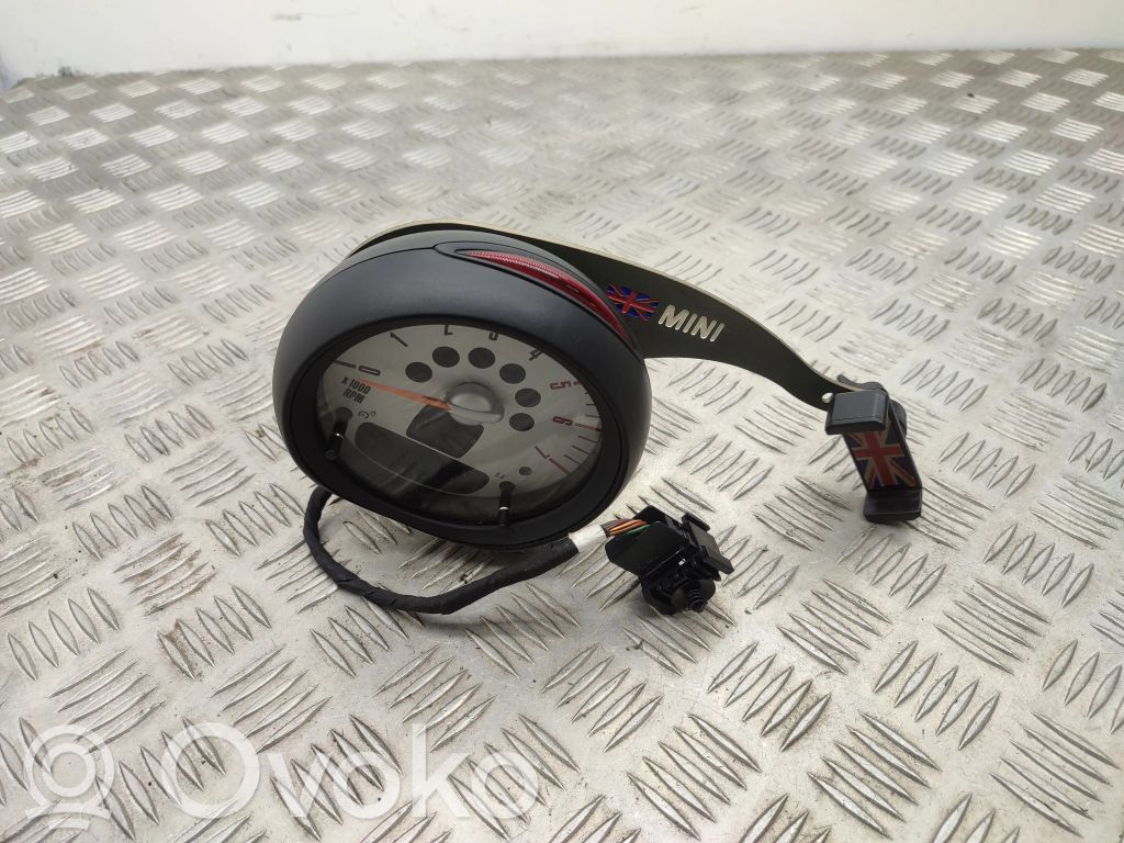 Tachometer   930625601,9306256