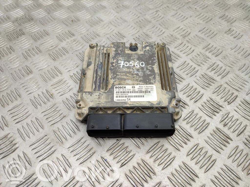 Mitsubishi Grandis Engine control unit/module 