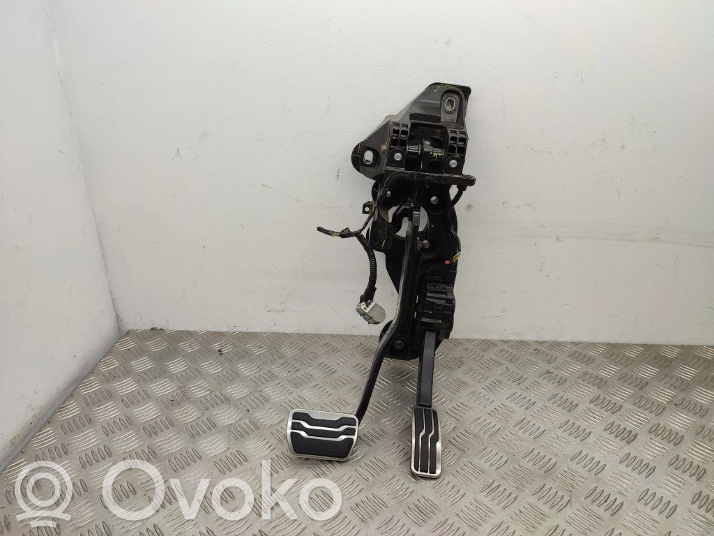 Ford Edge II Pedal assembly 