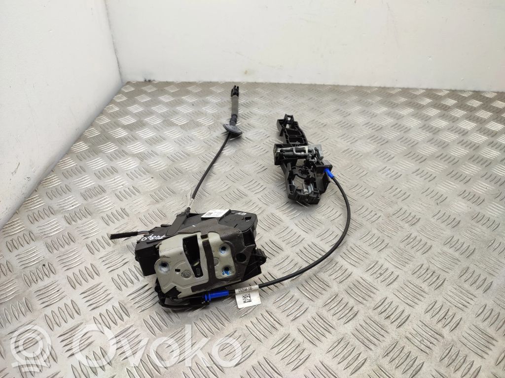 Ford Ecosport Front door lock 