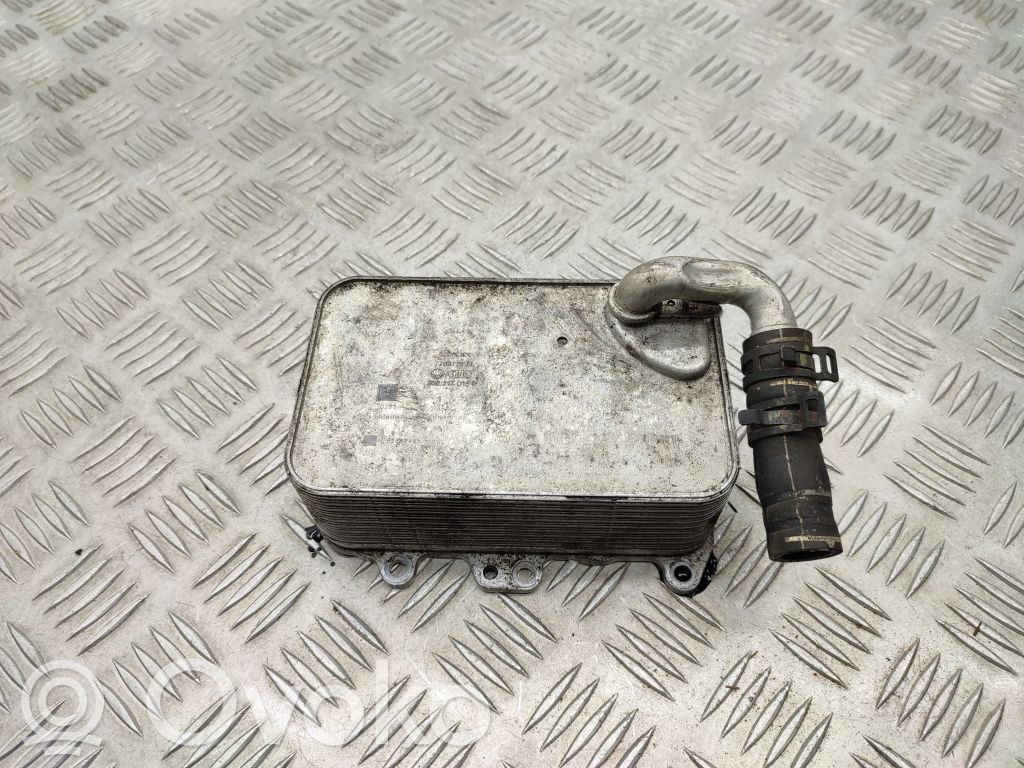 Audi A8 S8 D4 4H Engine oil radiator 