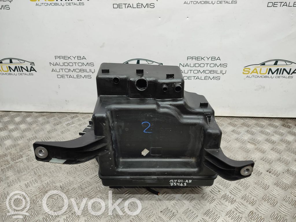 Audi A8 S8 D4 4H Zbiornik płynu AdBlue 