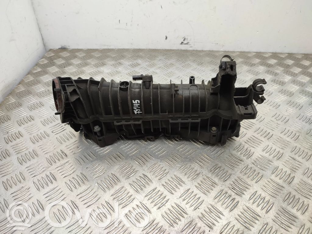 BMW X3 F25 Intake manifold 