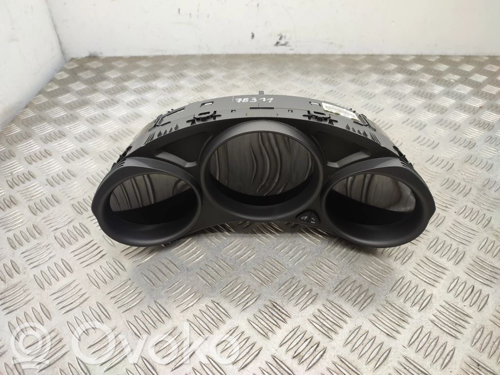 Citroen C4 II Speedometer (instrument cluster) 