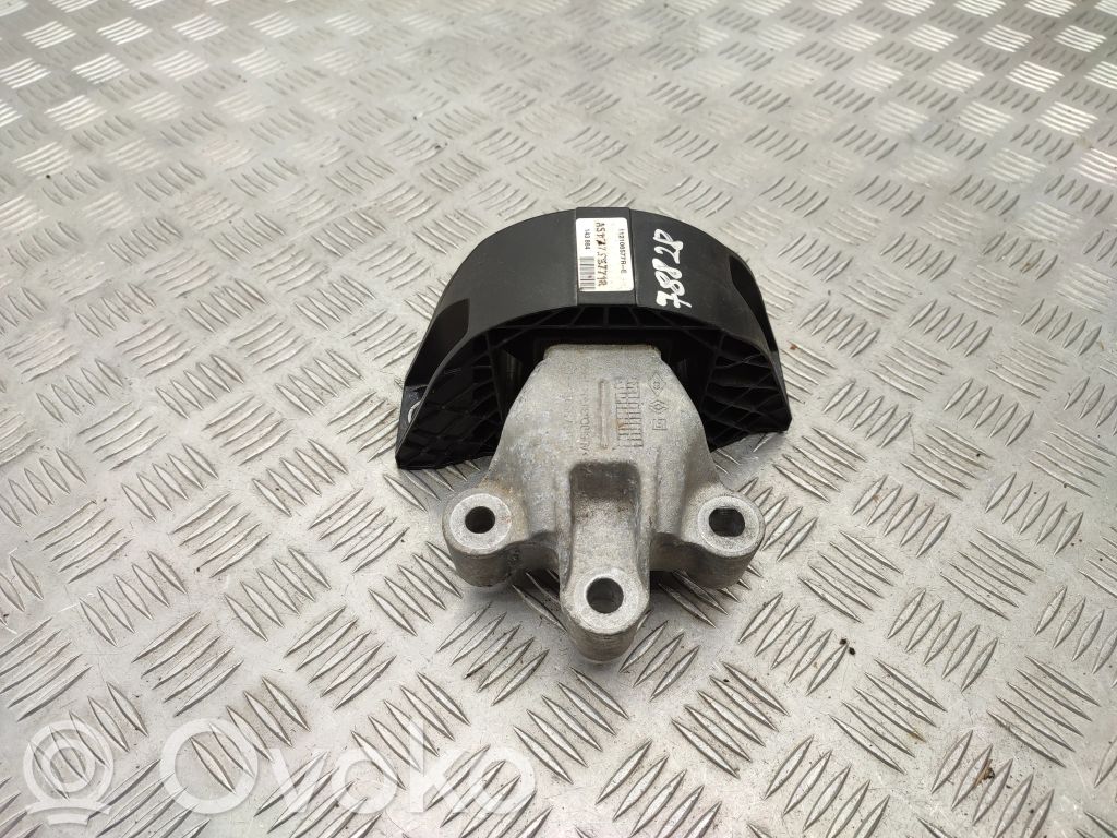 Renault Zoe Engine mount bracket 