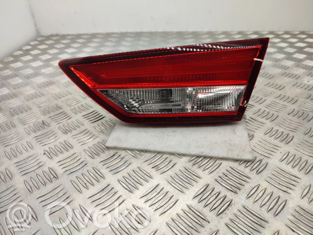 Seat Leon (5F) Takaluukun takavalot 
