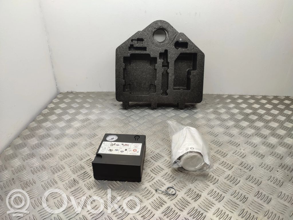 Seat Leon (5F) Juego de herramientas 