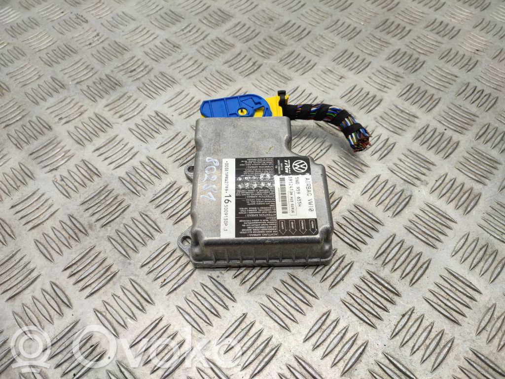 Volkswagen Tiguan Airbag control unit/module 