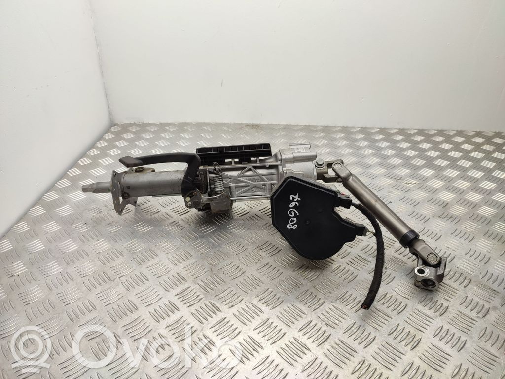 Ford Focus Steering wheel axle 