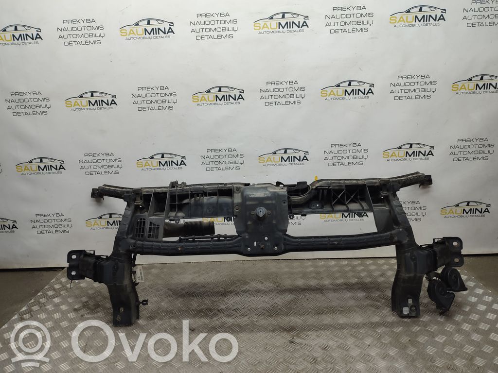 Ford Transit Radiatoru paneļa augšējā daļa (televizors) 