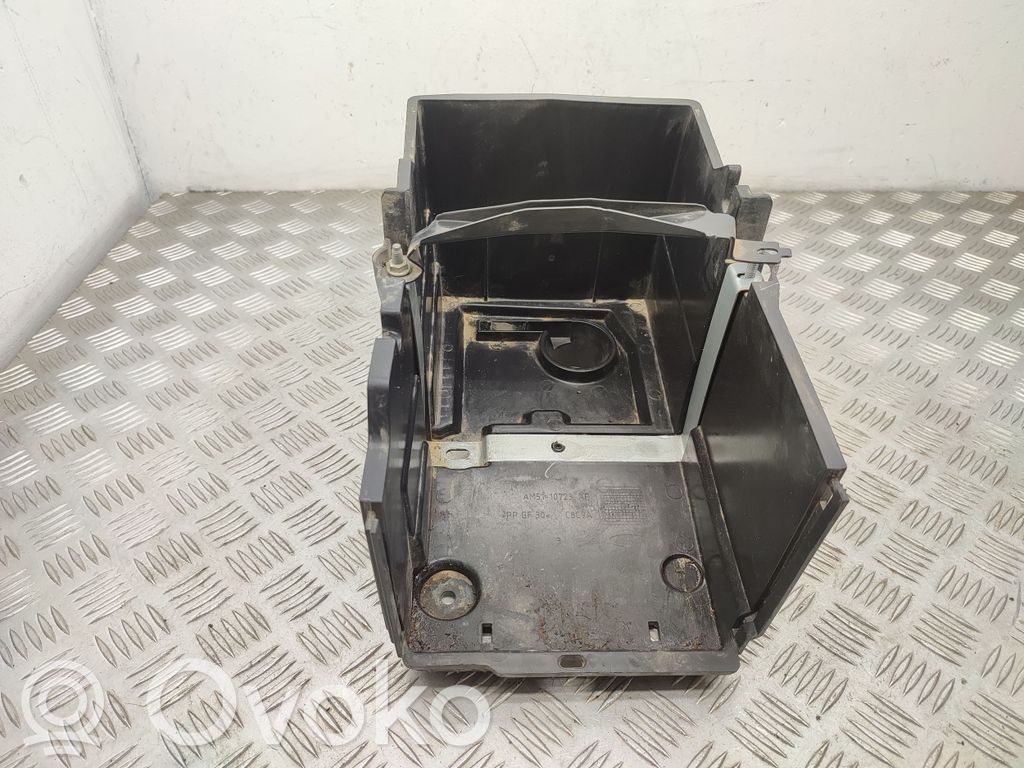 Ford Kuga II Akumuliatoriaus dėžė 