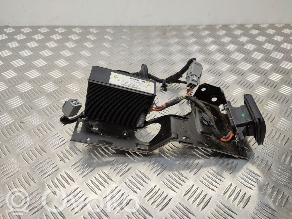 Ford Transit Custom Voltage converter inverter 