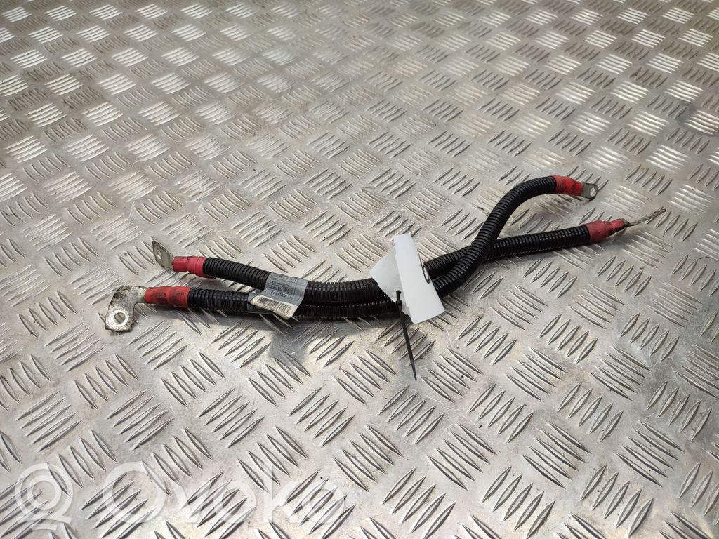 BMW X6 E71 Cablu cu bornă pozitivă (baterie) 