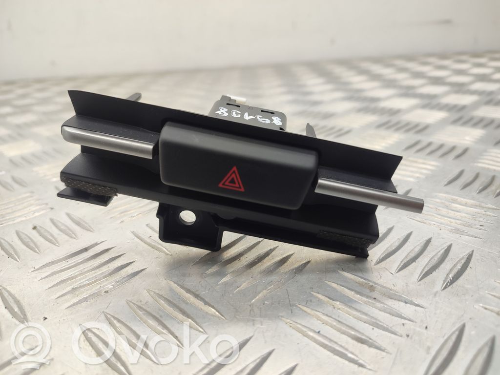 Hazard light switch   K0021,DA6C55311