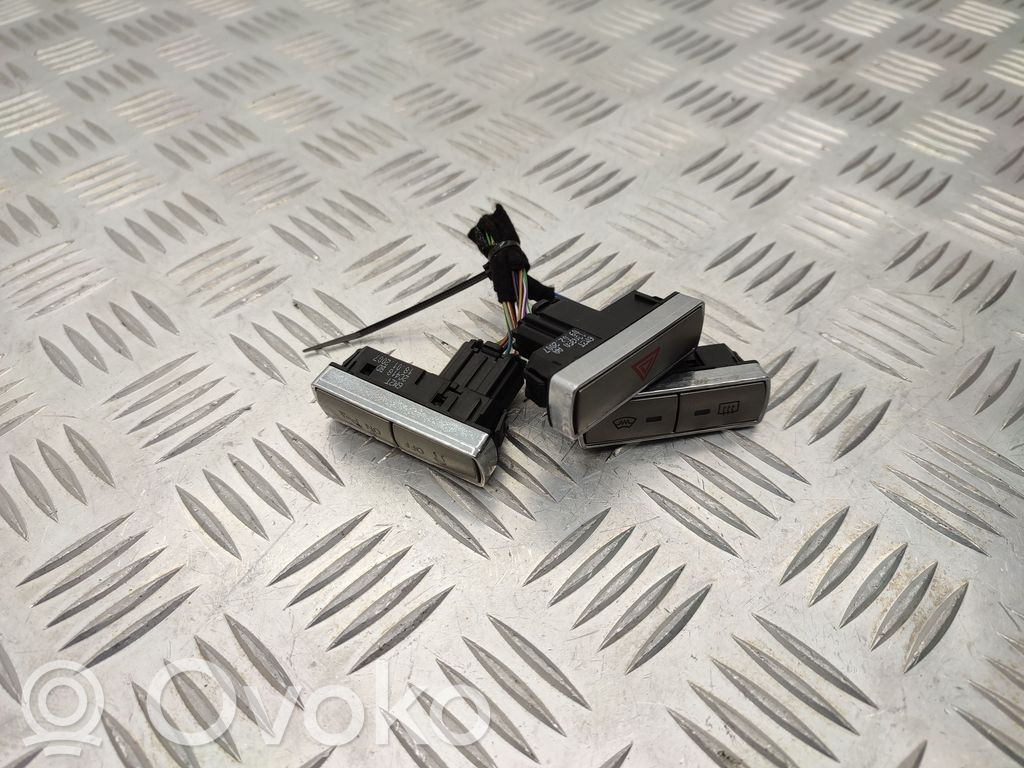 Ford Galaxy A set of switches 