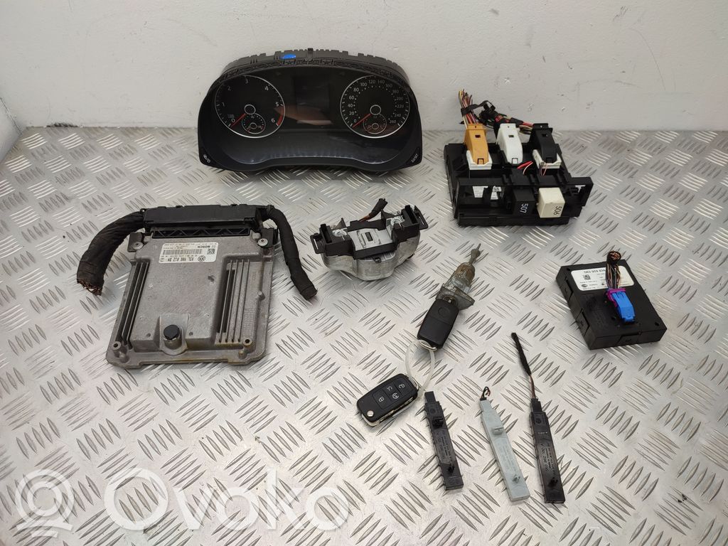 Volkswagen PASSAT B7 USA Komputer / Sterownik ECU i komplet kluczy 