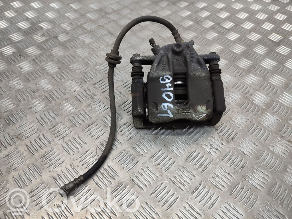 Renault Captur Front brake caliper 