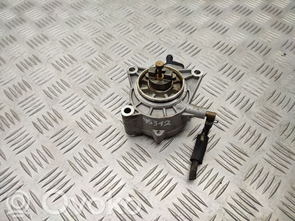 KIA Stonic Alipainepumppu 