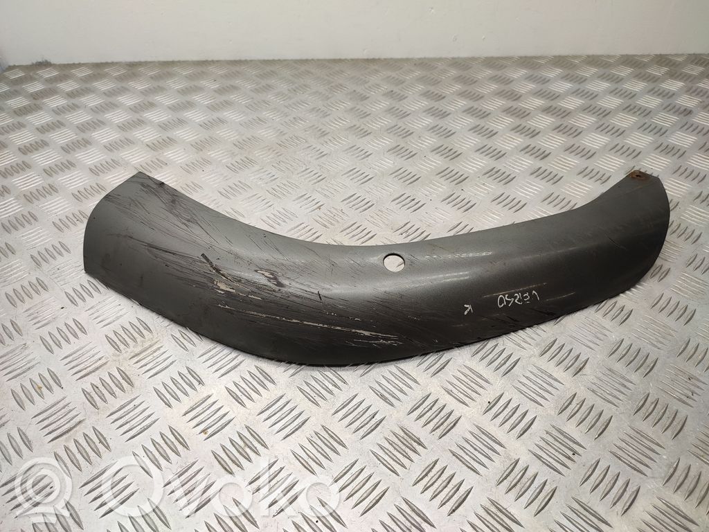 Toyota Corolla Verso AR10 Spojler zderzaka przedniego 